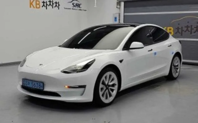 모델 3 롱 레인지 테슬라 2023/04 86,937km